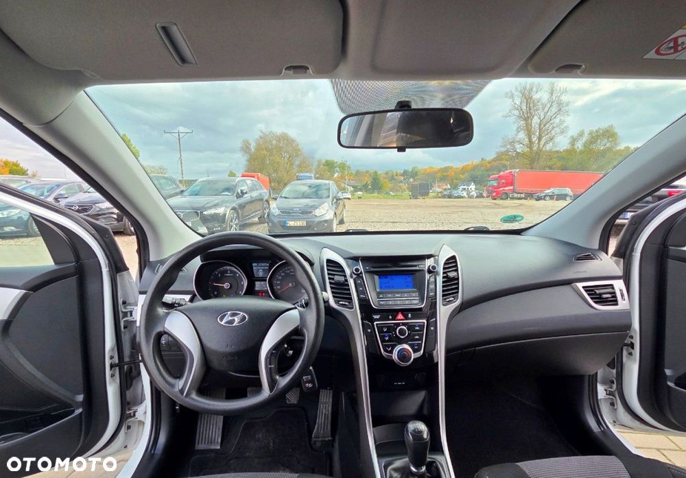 Hyundai i30 - 11