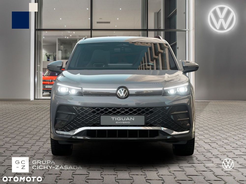 Volkswagen Tiguan - 9