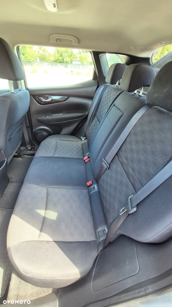 Nissan Qashqai 1.6 DCi N-Tec - 10