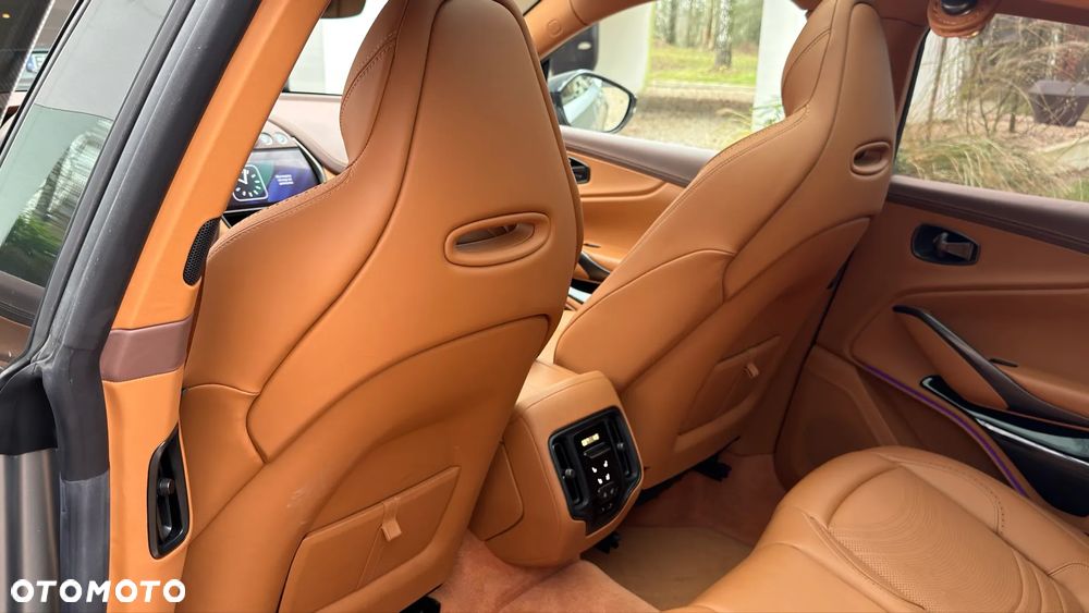 Aston Martin DBX707 - 26