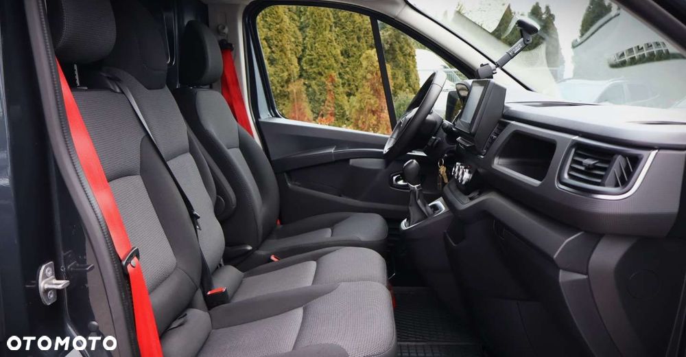 Renault Trafic - 15