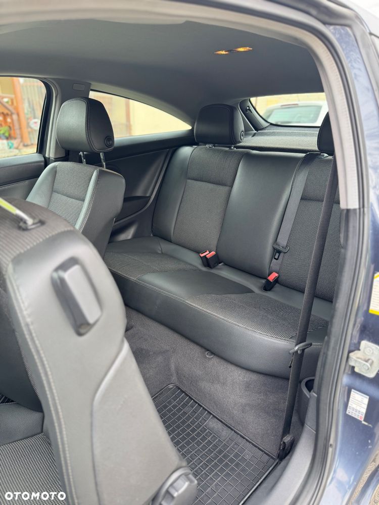 Opel Astra 1.6 - 8