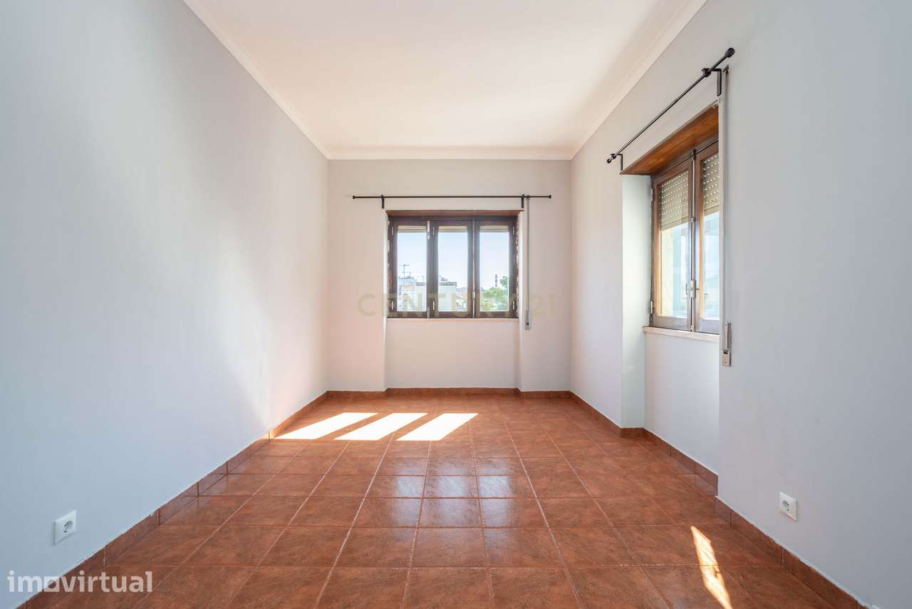 Apartamento T3 em Setubal, boas areas, zona priveligiada, vista deslum - Grande imagem: 2/22