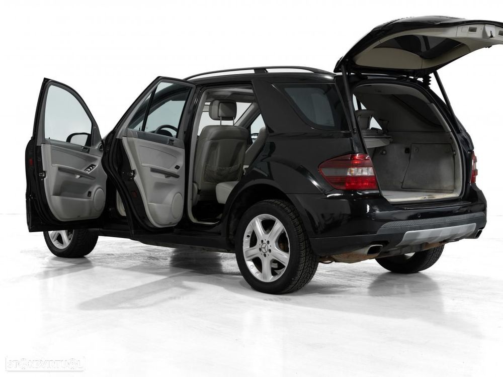 Mercedes-Benz ML 320 - 5