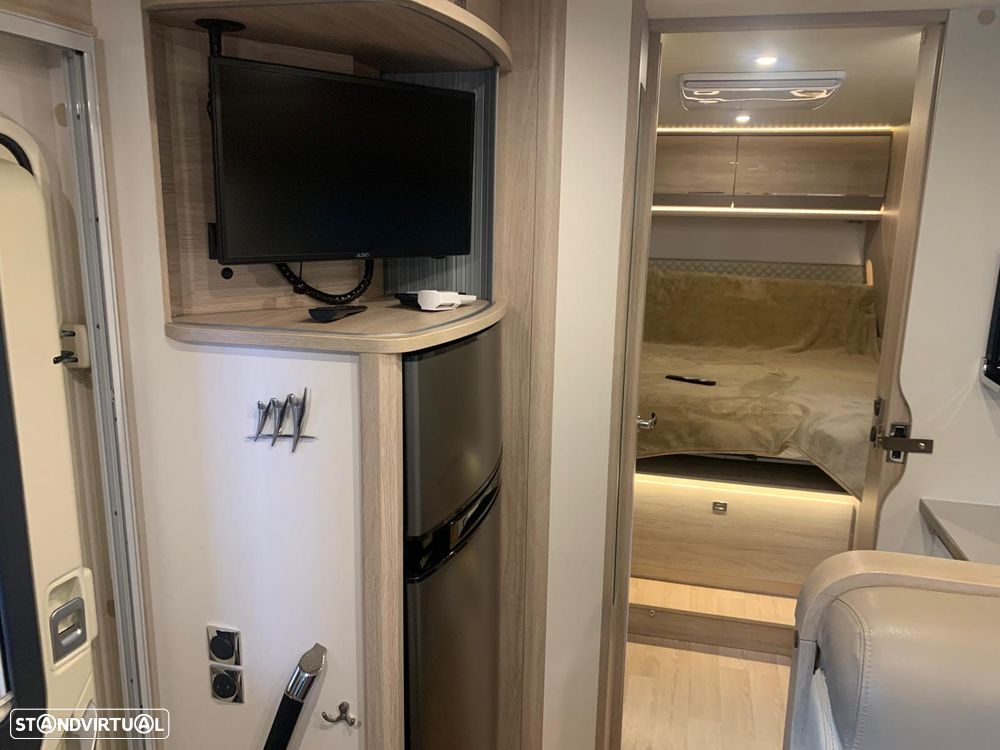 Rapido Serie 8F 880F - 19