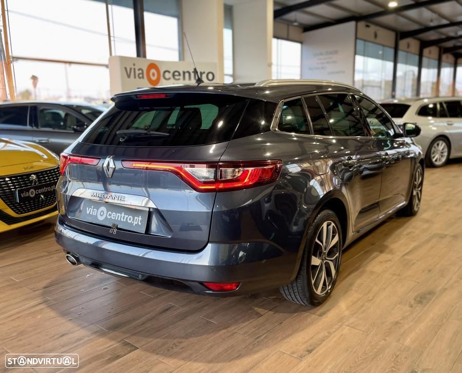 Renault Mégane Sport Tourer - 2