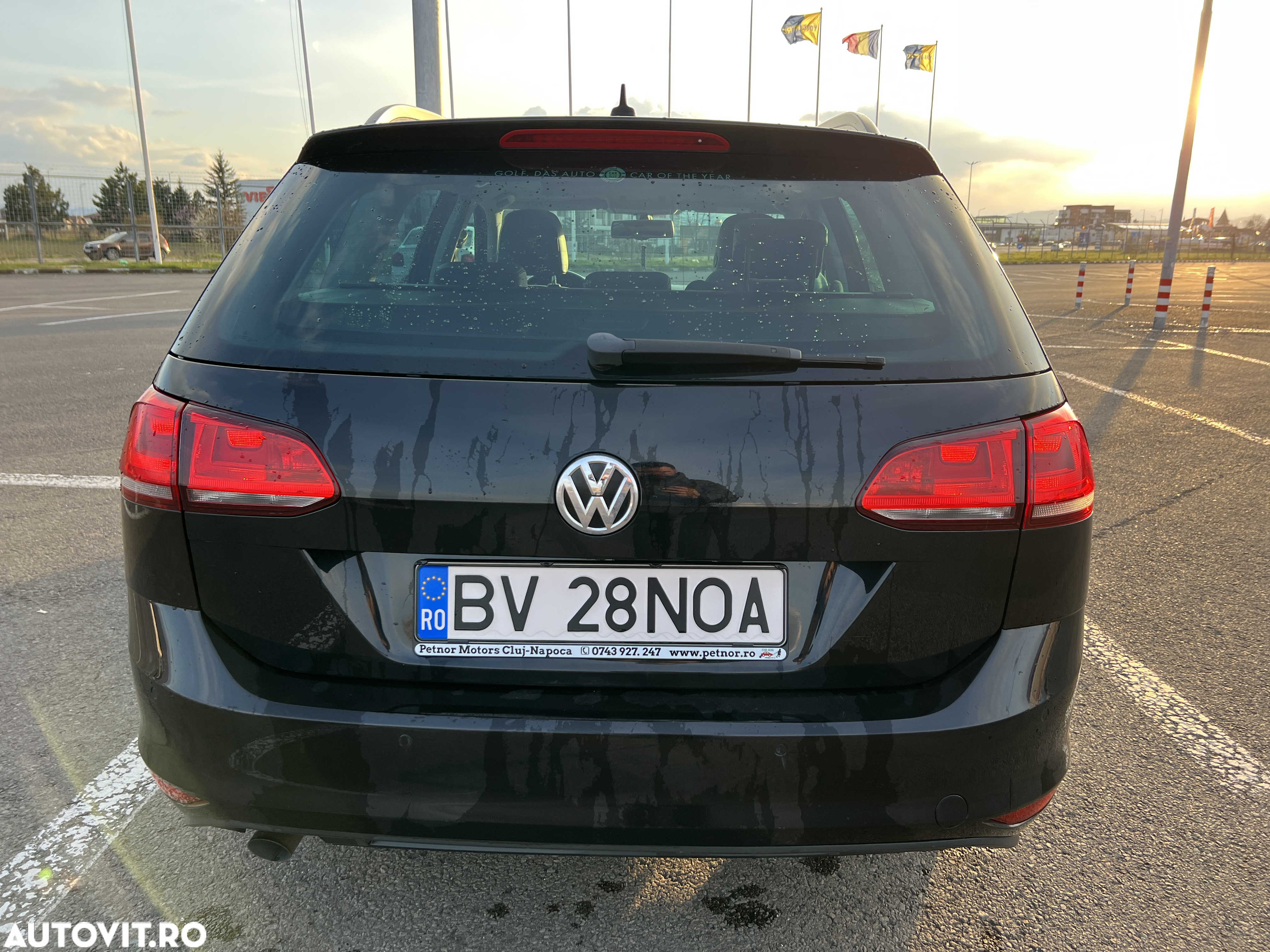 Volkswagen Golf Variant 1.6 BlueTDI DSG Comfortline - 6