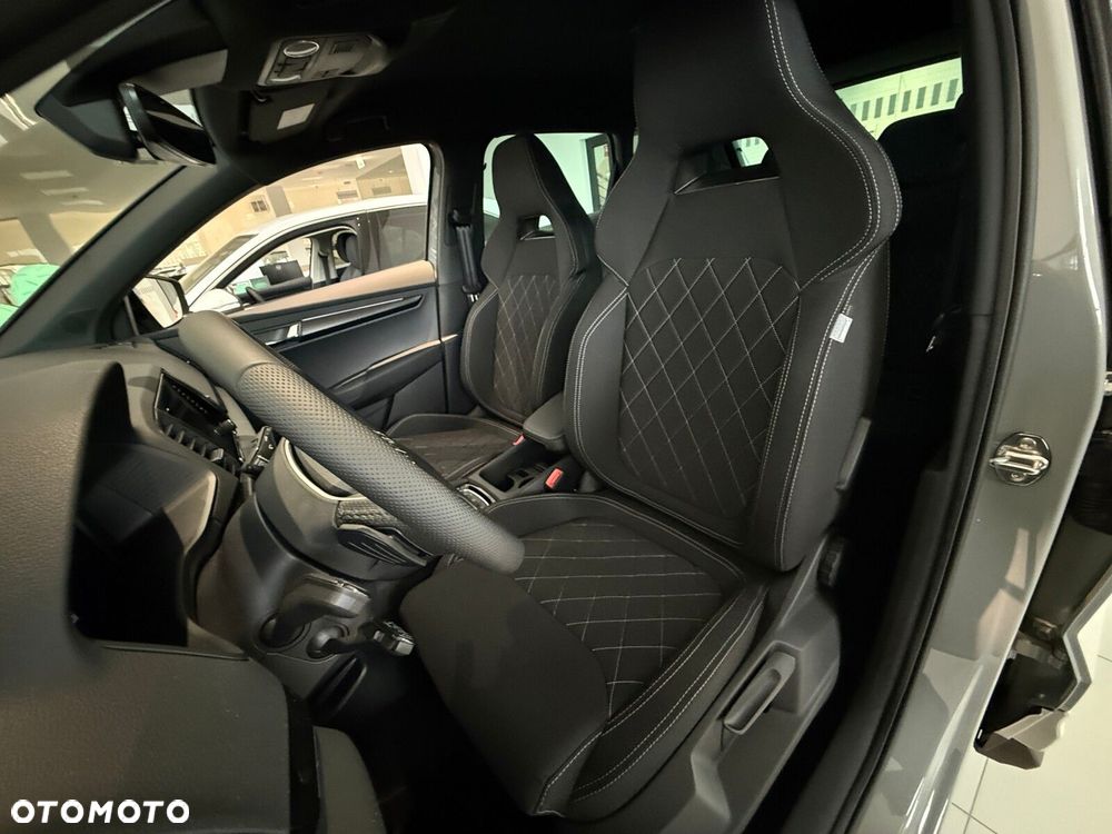 Skoda Karoq 1.5 TSI ACT Sportline DSG - 12