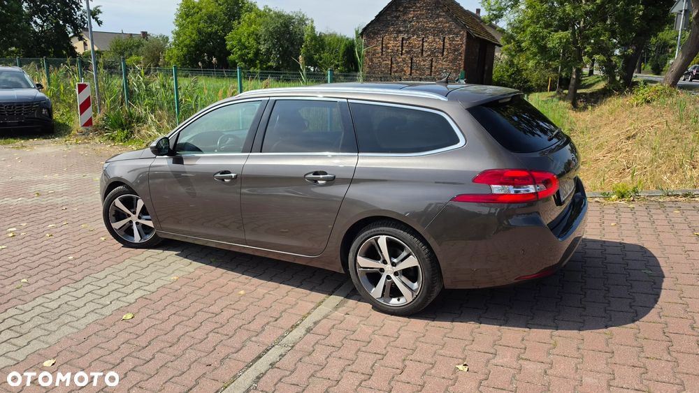 Peugeot 308 BlueHDi FAP 150 Stop & Start Allure - 25