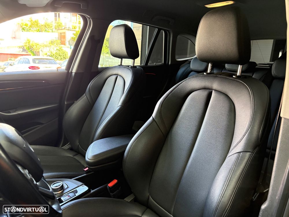 BMW X1 16 d sDrive Line Sport - 34