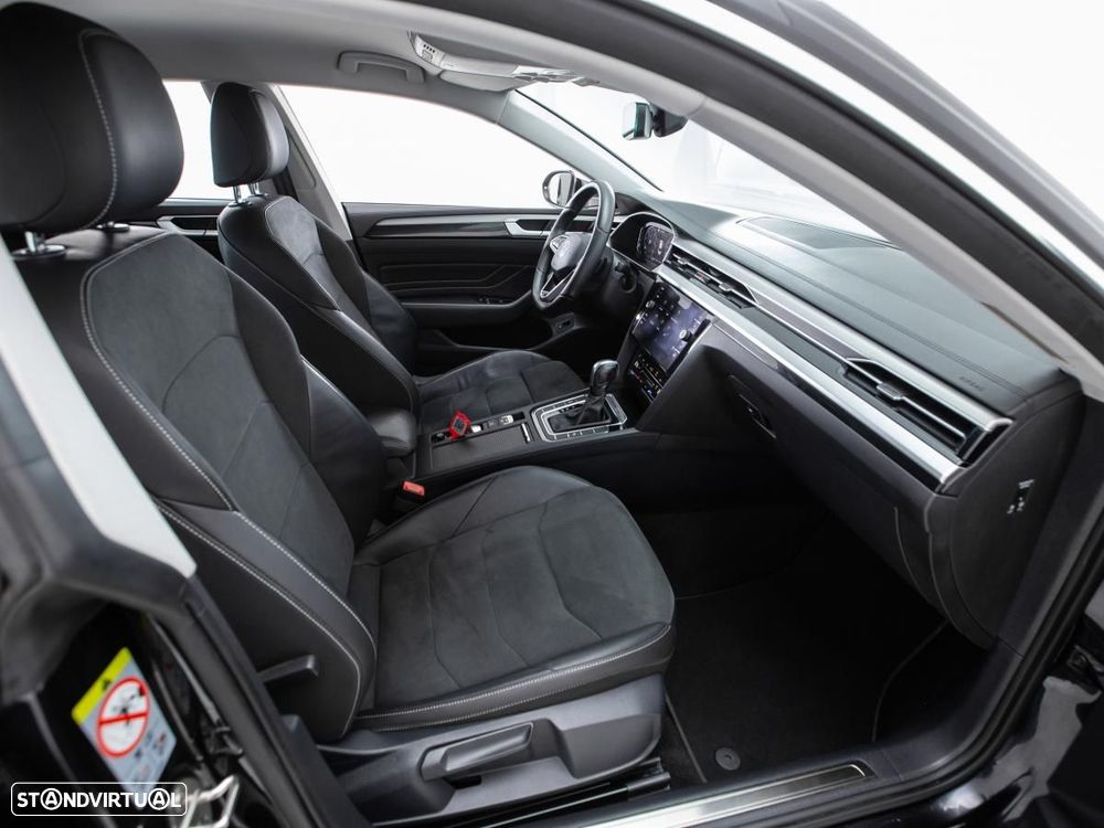 Volkswagen Arteon 2.0 TDI Elegance DSG — fotografia 9