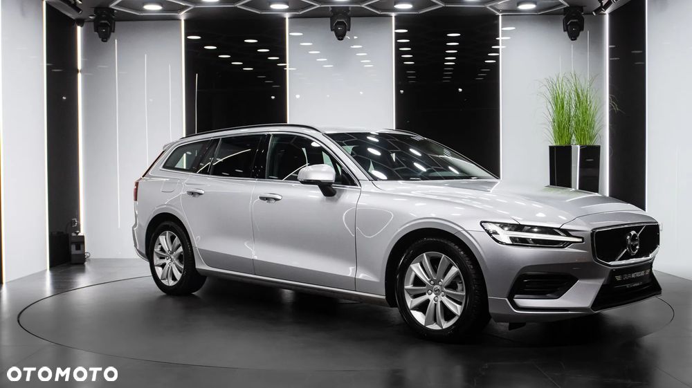Volvo V60 B4 D Momentum Pro - 9