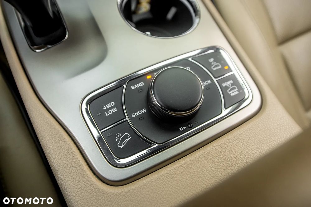 Jeep Grand Cherokee 3.0 CRD Overland - 16