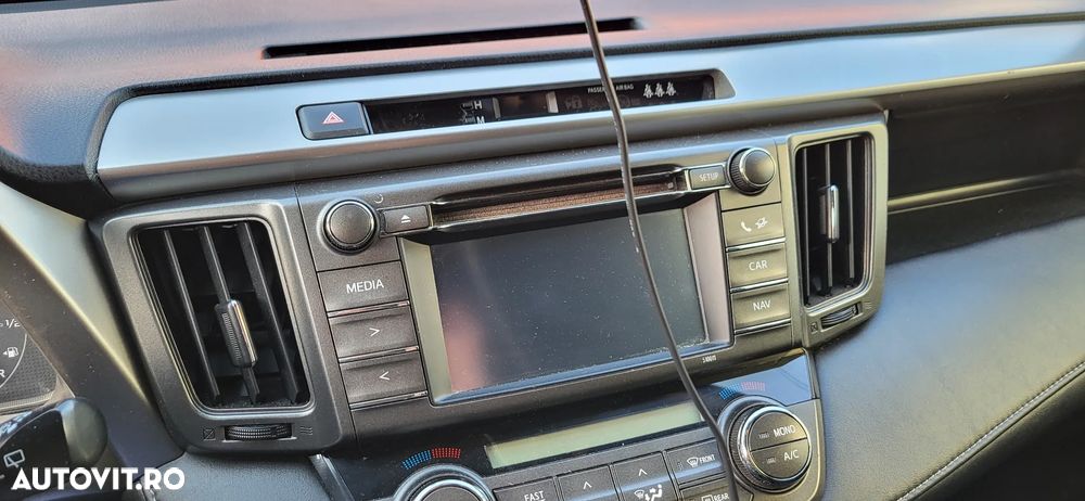 Toyota RAV4 2.0 D-4D 4WD Executive - 10