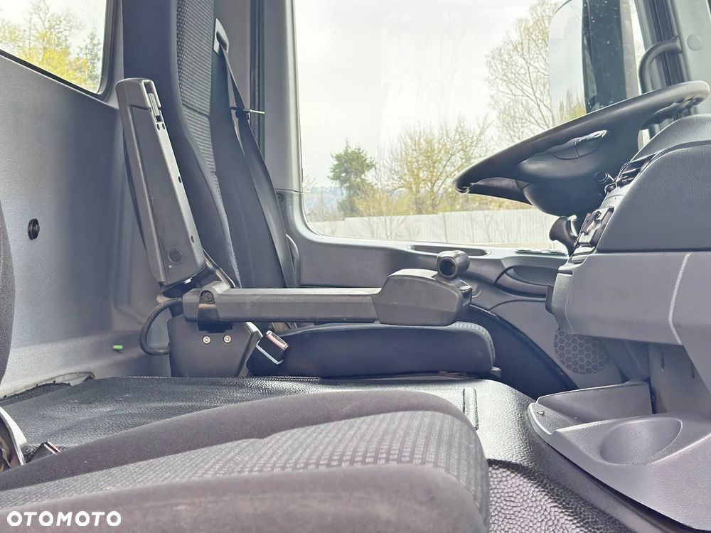 Mercedes-Benz Actros 3236 * SKRZYNIA 7,90 m + HIAB 166 E - 5 HIPRO + PILOT /8x4 - 12