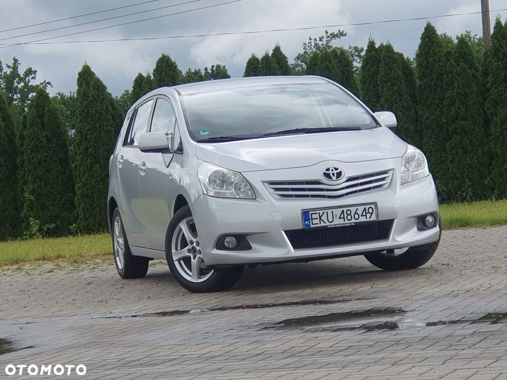 Toyota Verso - 4