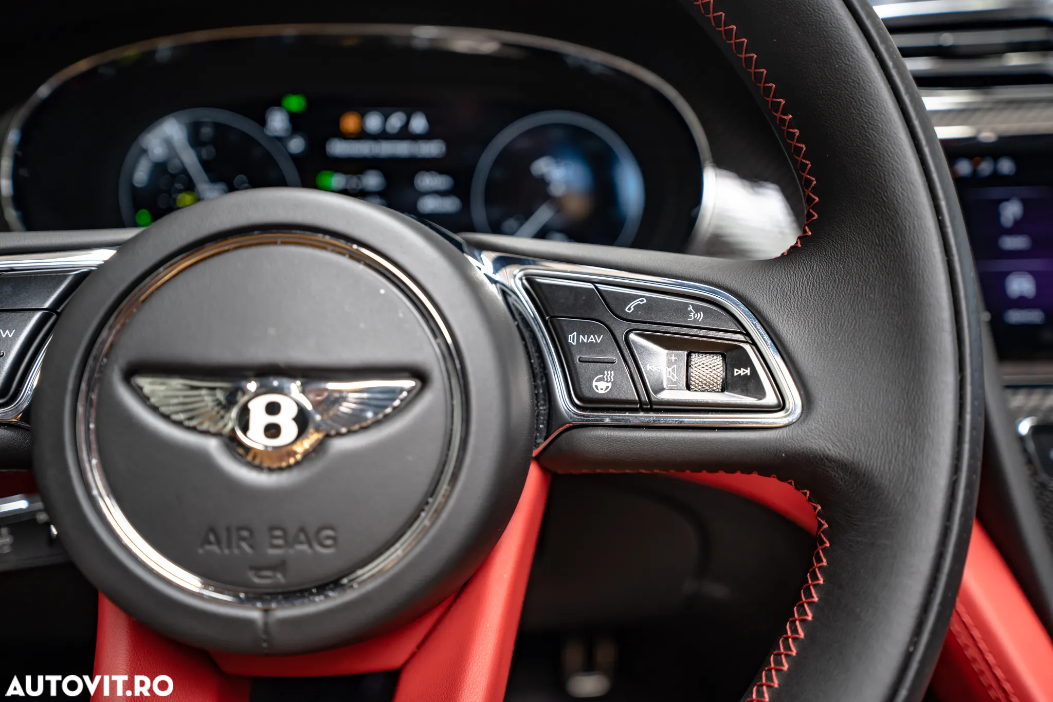Bentley Bentayga Hybrid S - 17