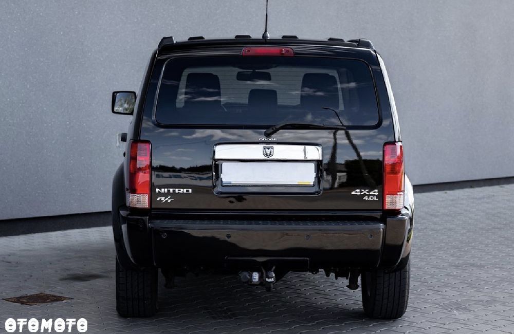 Dodge Nitro 4.0 Automatik R/T - 8