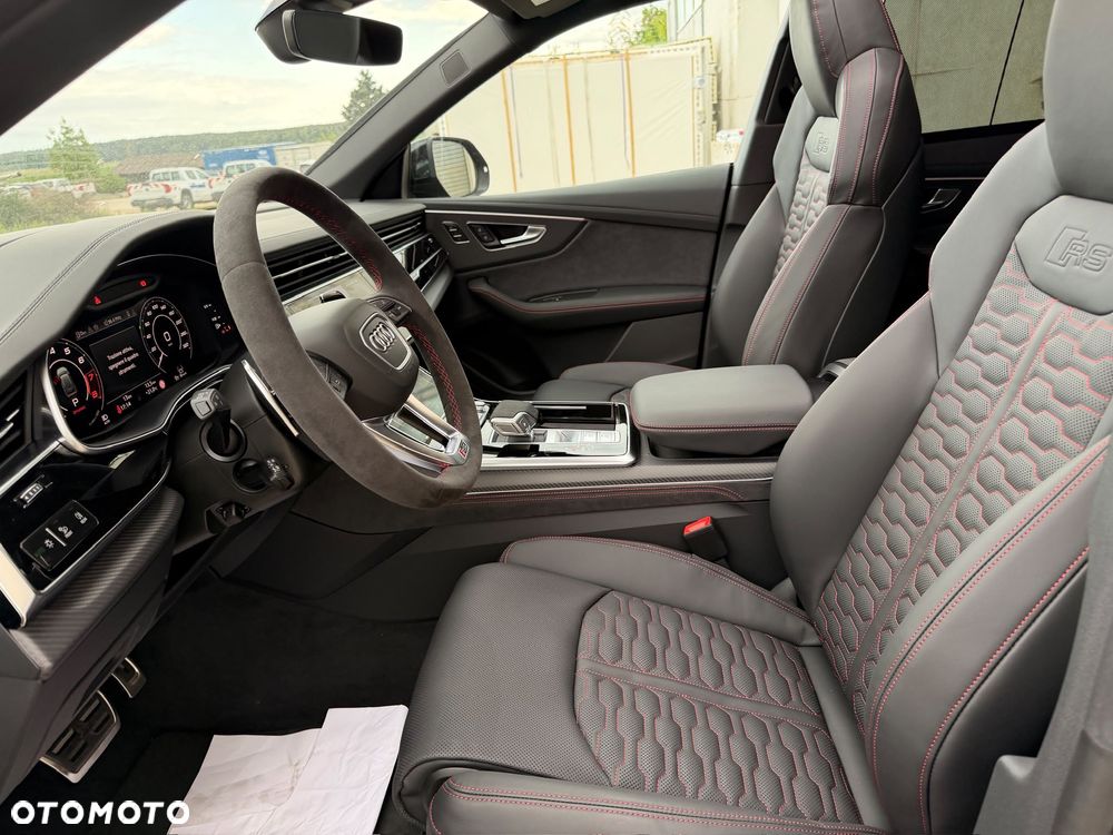 Audi RS Q8 TFSI quattro tiptronic Performance - 32
