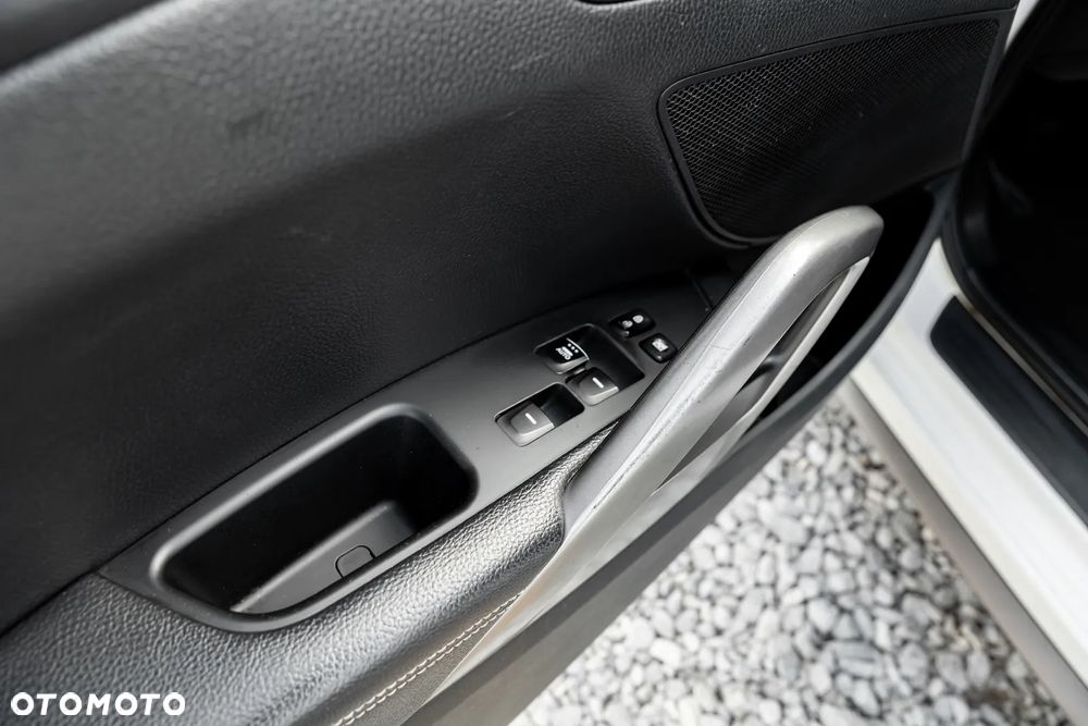 Hyundai Veloster 1.6 Turbo Premium - 18