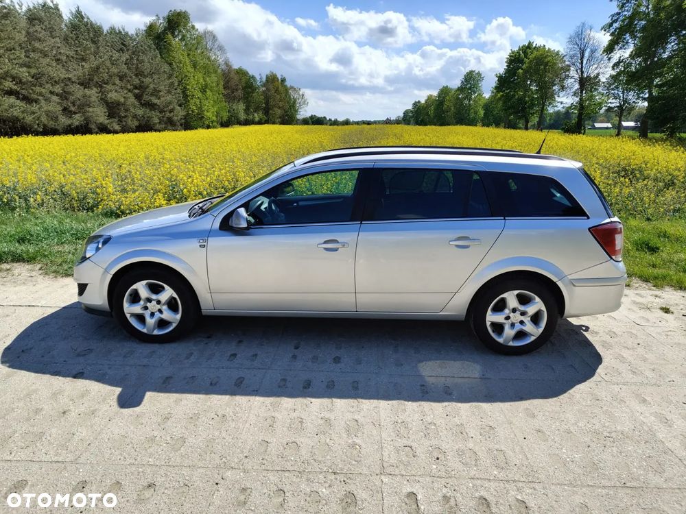 Opel Astra 1.7 CDTI DPF Edition 111 Jahre - 10