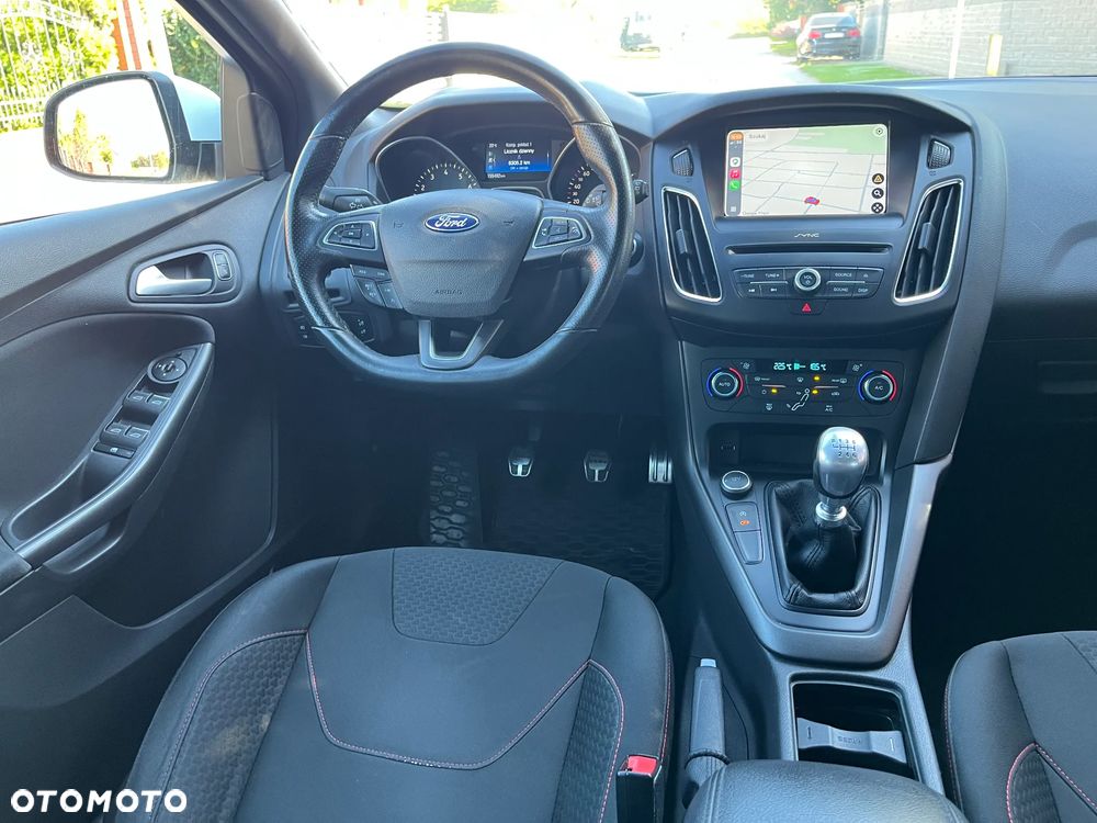Ford Focus - 9