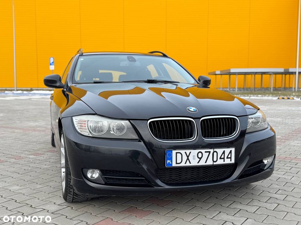 BMW Seria 3 318d DPF - 4