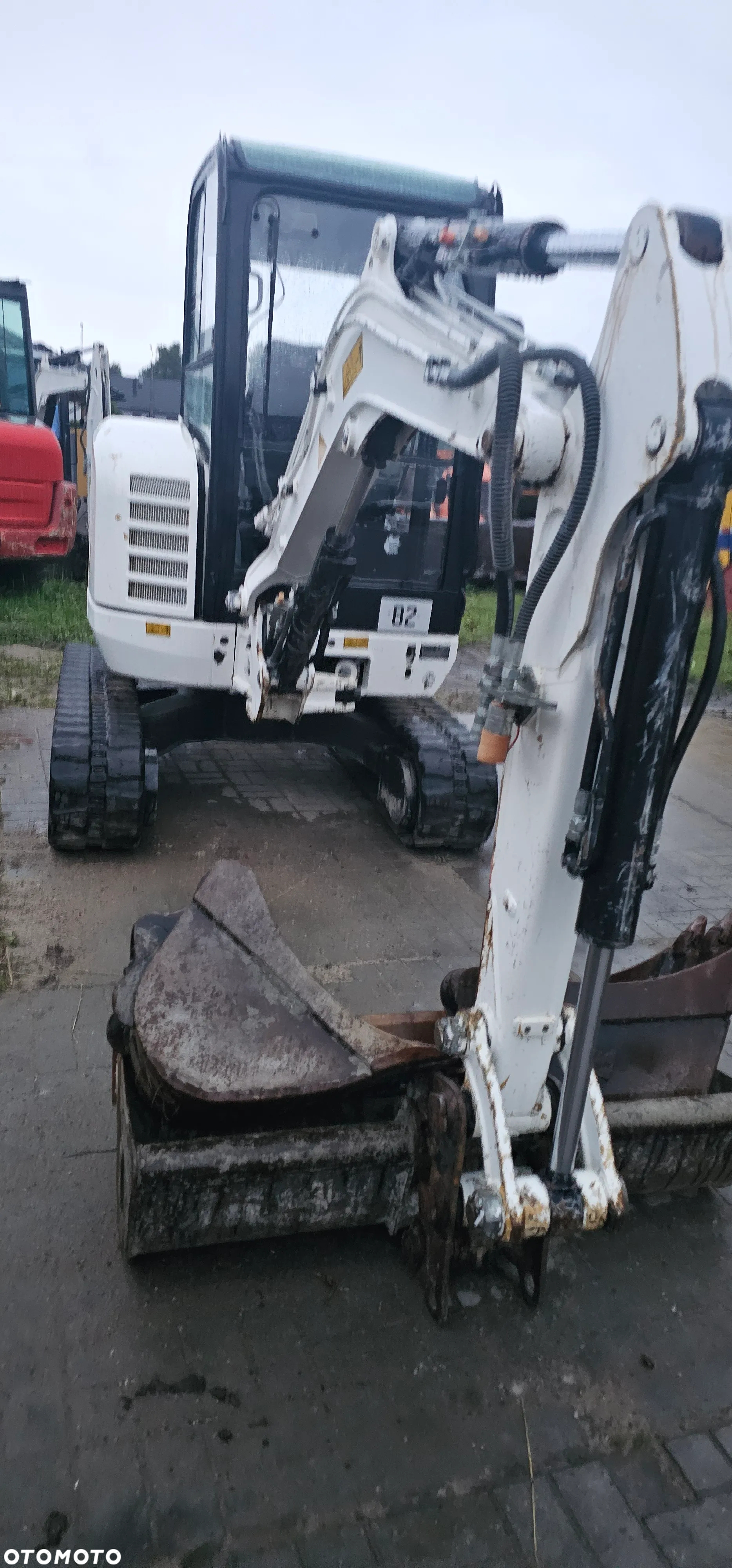 Caterpillar mini koparka CAT 302.7D CR + 3 łyżki 2,8T - 9