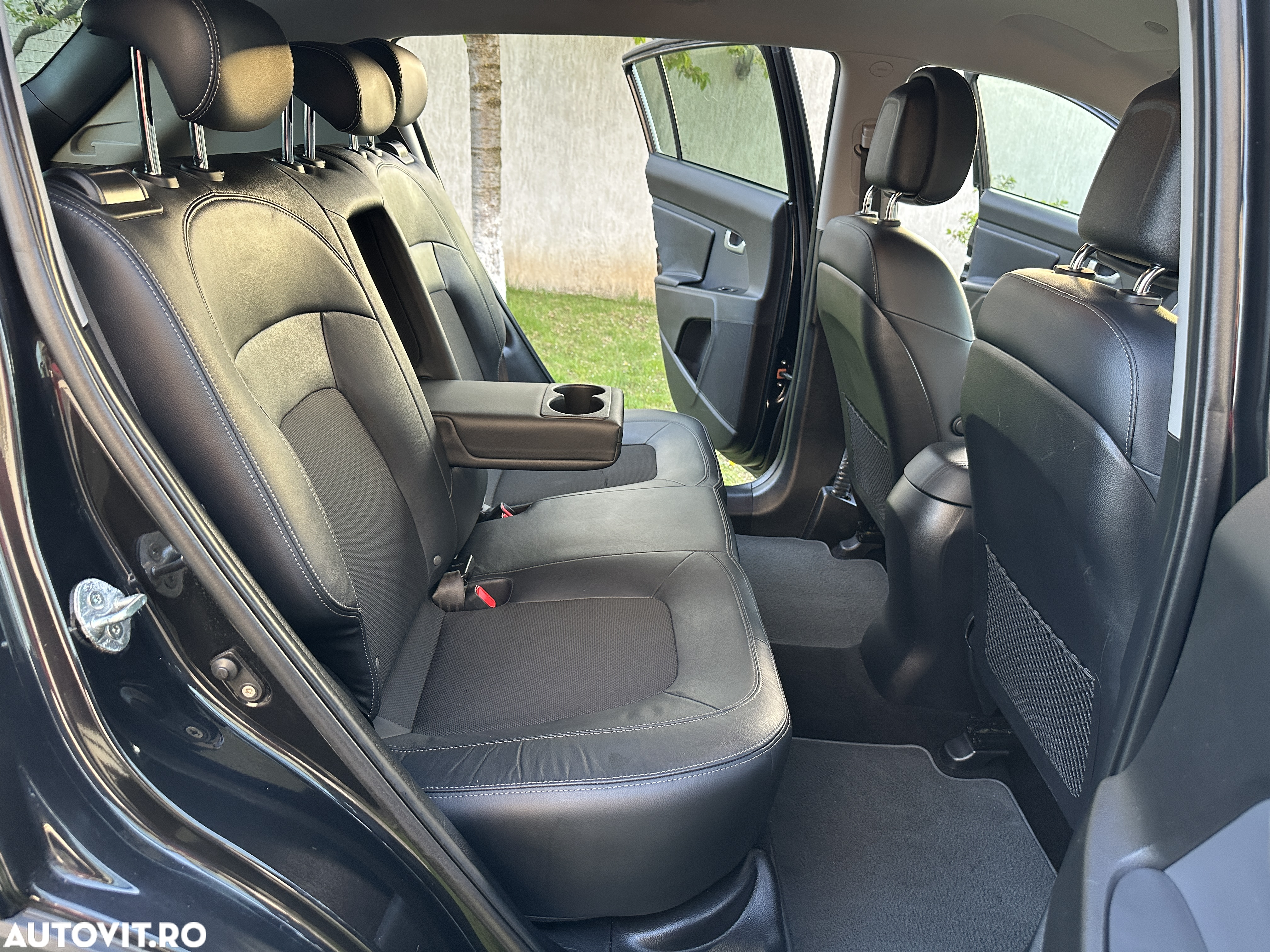 Kia Sportage 1.6 GSL MT 4x2 STYLE - 26