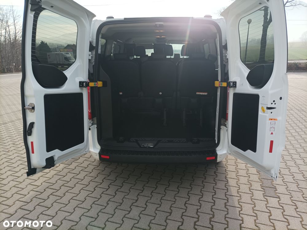 Ford Transit Custom - 12
