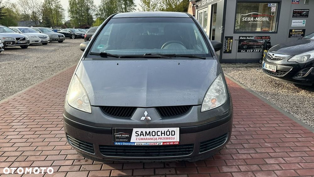 Mitsubishi Colt - 13
