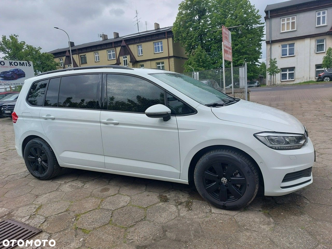 Volkswagen Touran 2.0 TDI BMT Highline DSG - 2