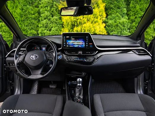 Toyota C-HR - 17