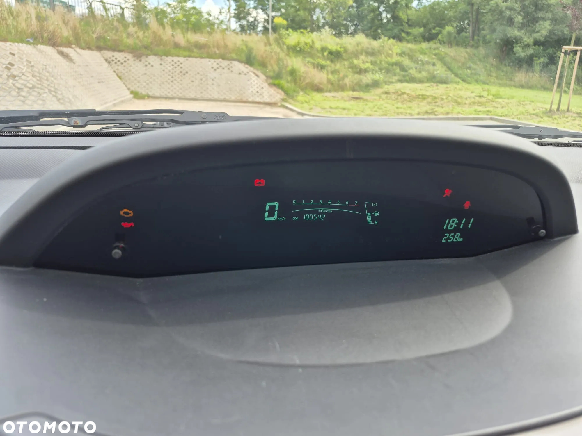 Toyota Yaris 1.0 Terra - 16