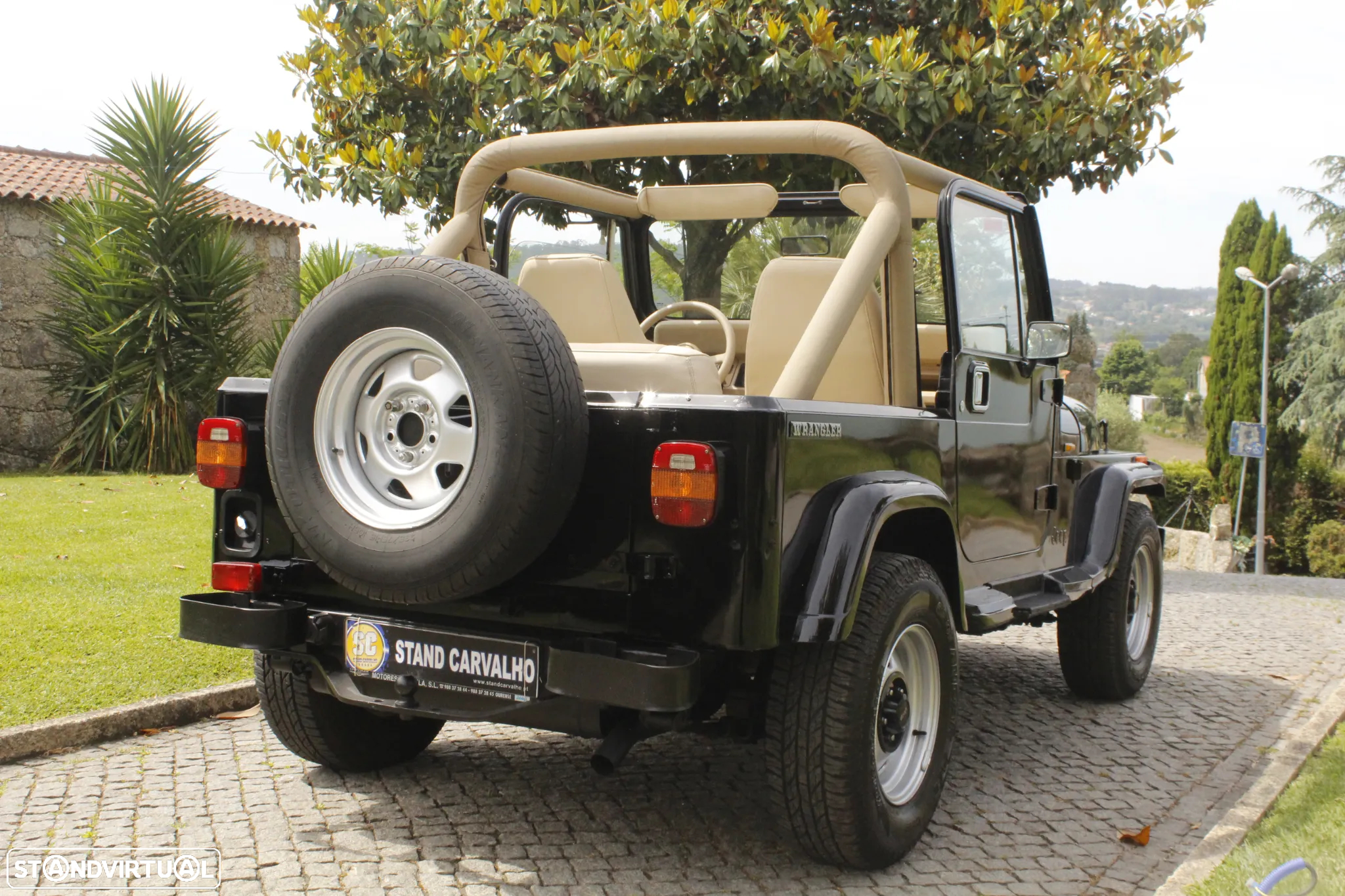Jeep Wrangler - 36