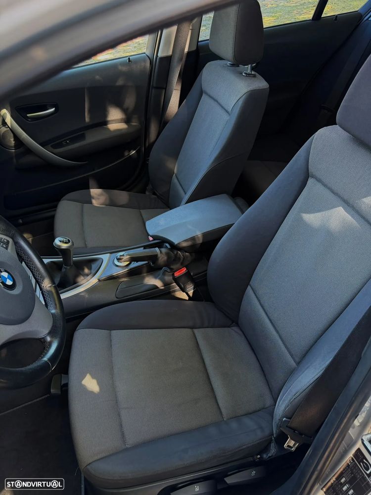 BMW 118 i Exclusive - 13