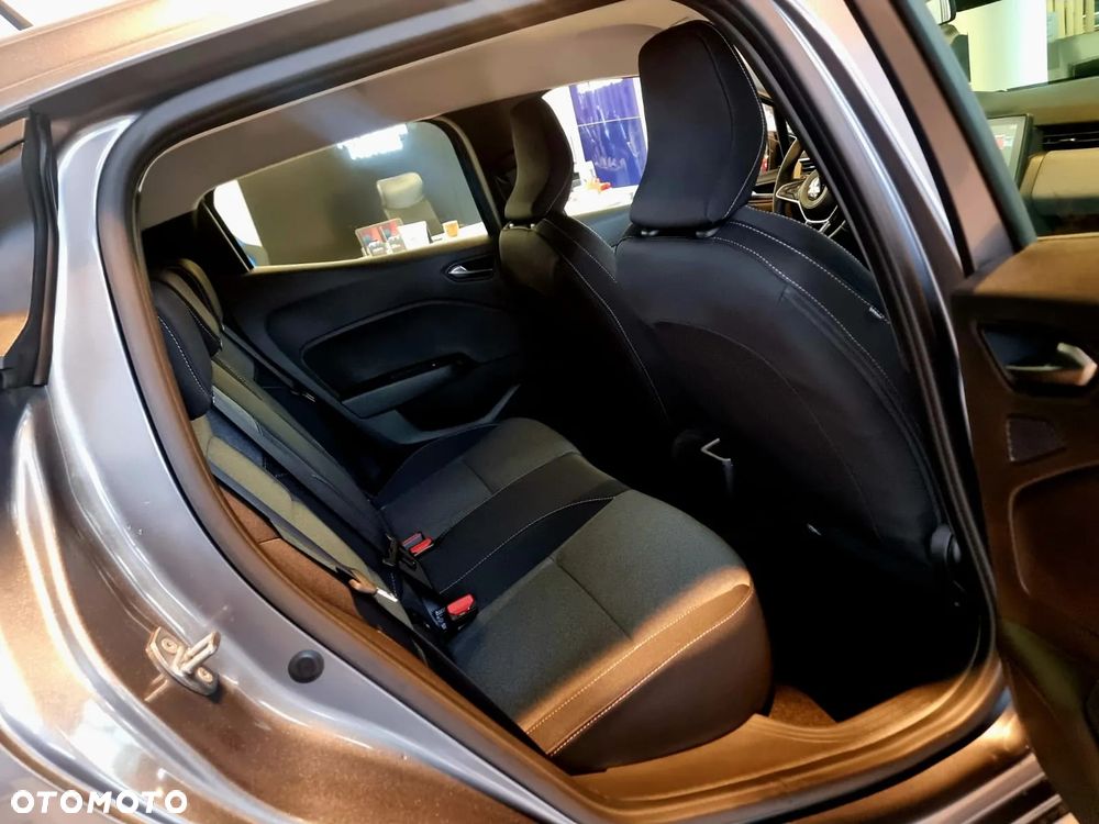 Mitsubishi Colt 1.0T Invite - 5