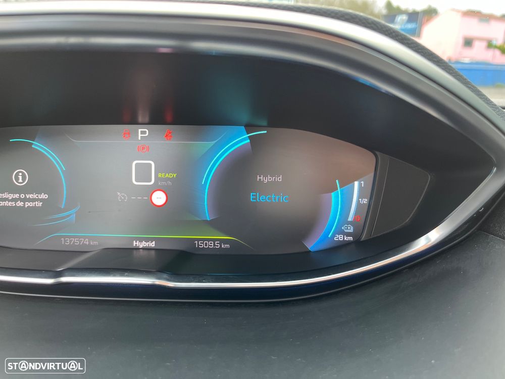 Peugeot 3008 1.6 Hybrid Allure Pack e-EAT8 - 35