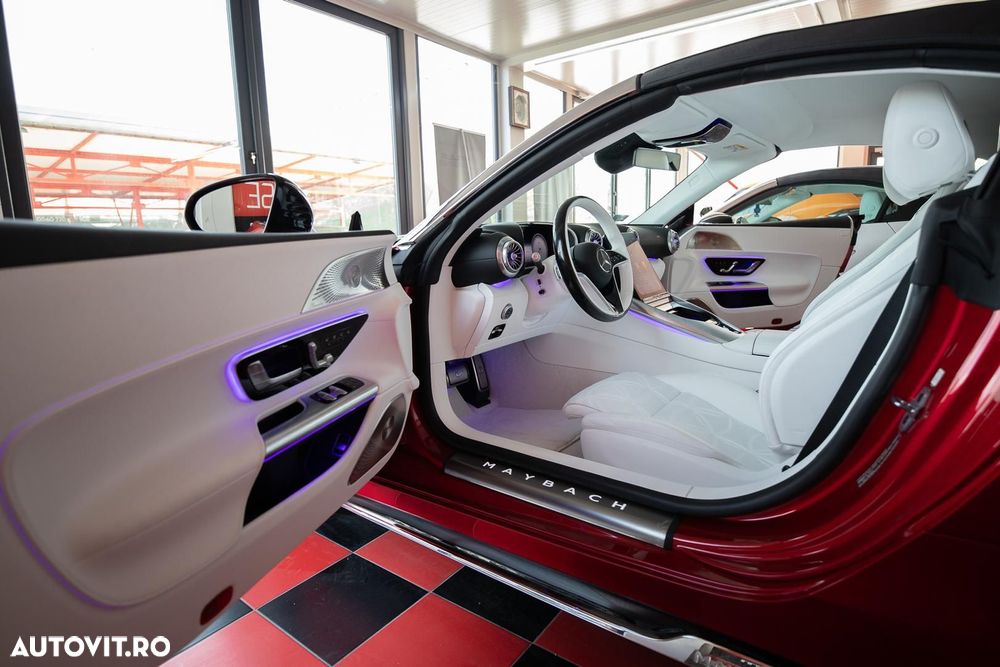 Mercedes-Benz SL 680 Maybach Monogram Series - 22