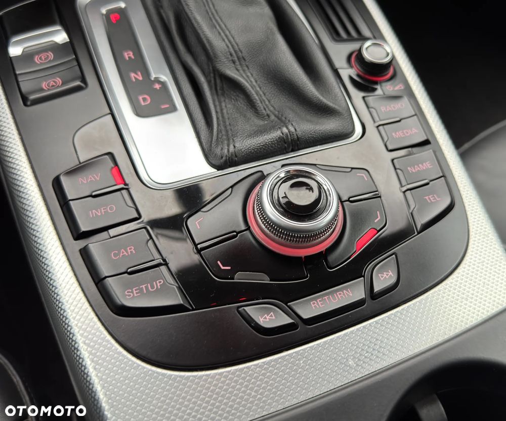 Audi A4 Allroad 2.0 TFSI S tronic - 28