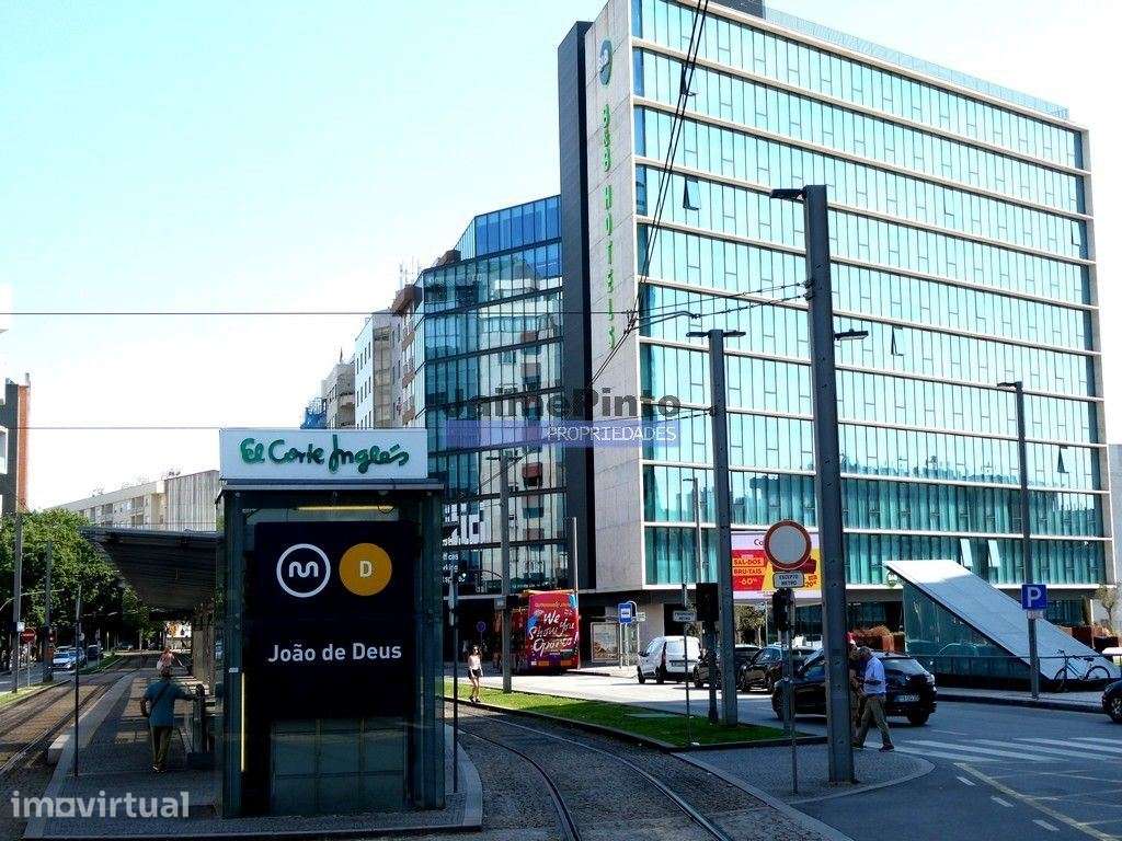 Terreno p/ construção 10 APARTAMENTOS, junto ao Metro. Portugal, Po... - Grande imagem: 2/8