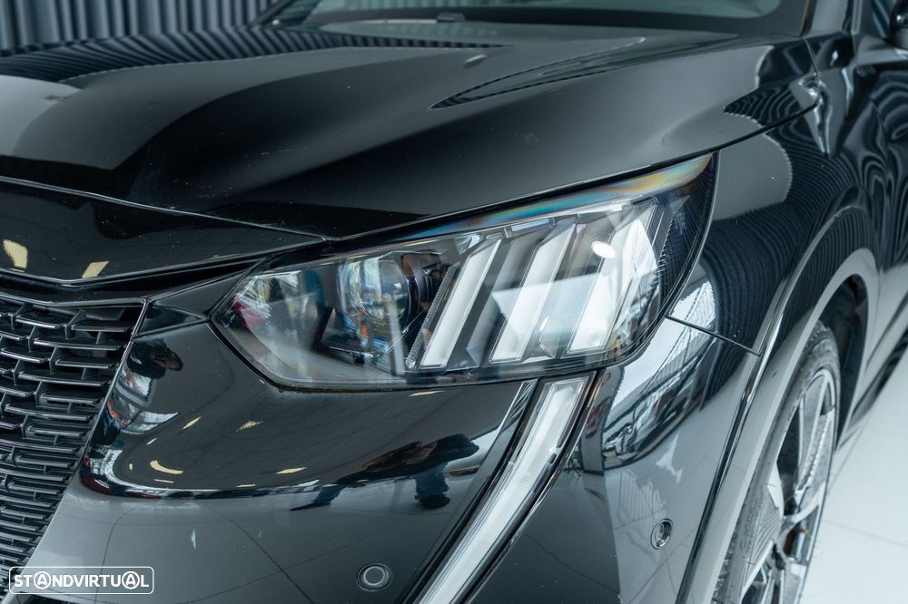 Peugeot e-208 GT Pack - 30