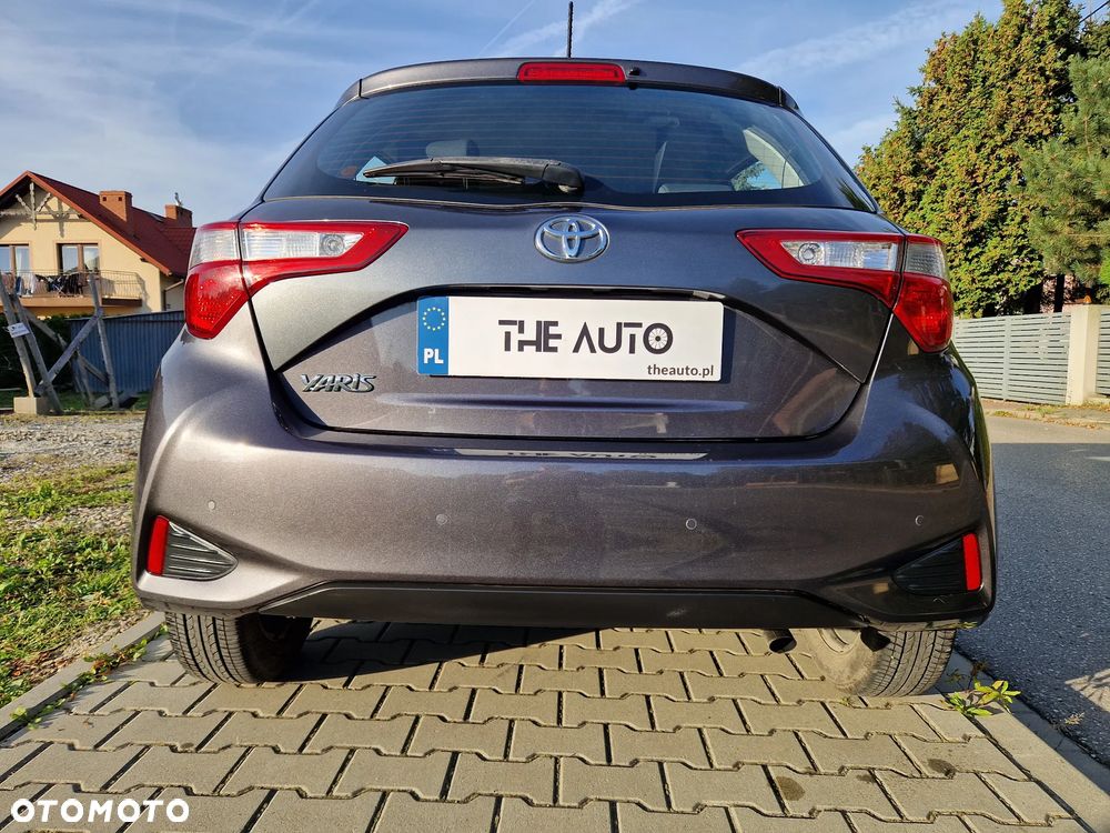 Toyota Yaris 1.5 Premium - 6