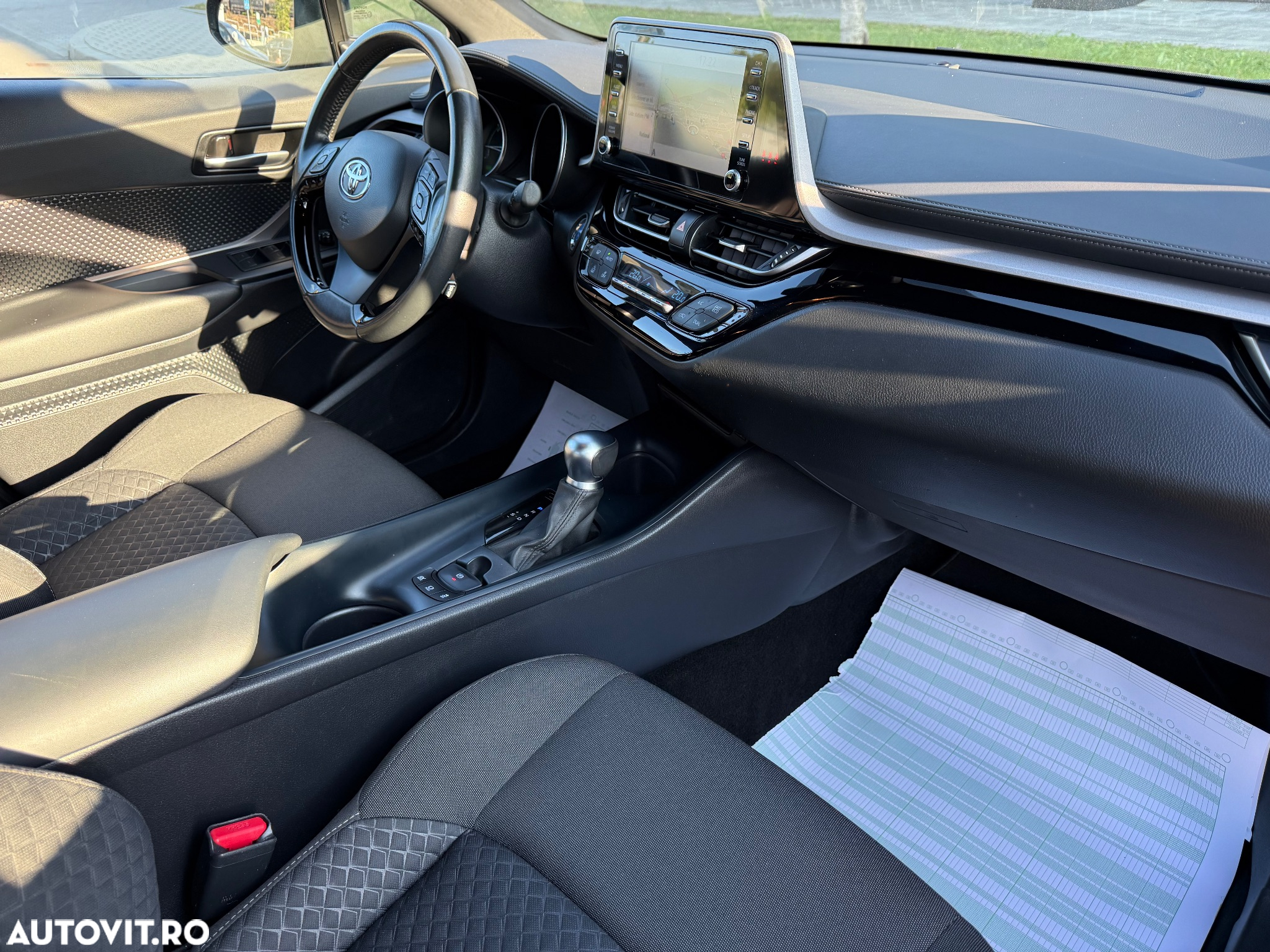 Toyota C-HR 2.0 HSD 184 CP 4x2 CVT C-ult Style - 9
