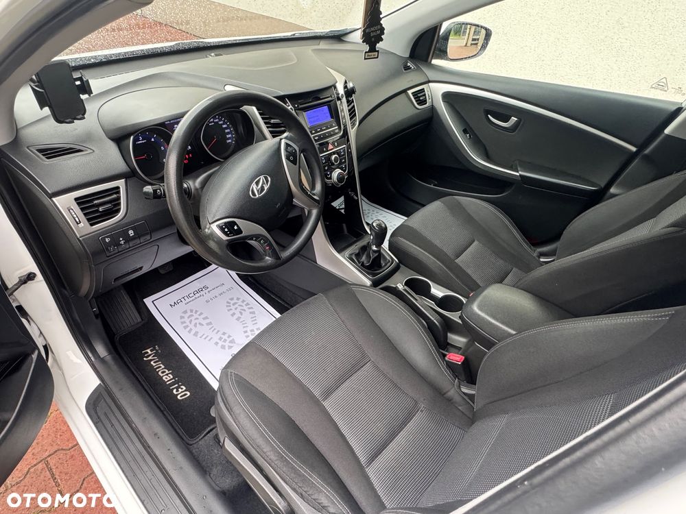 Hyundai i30 - 19