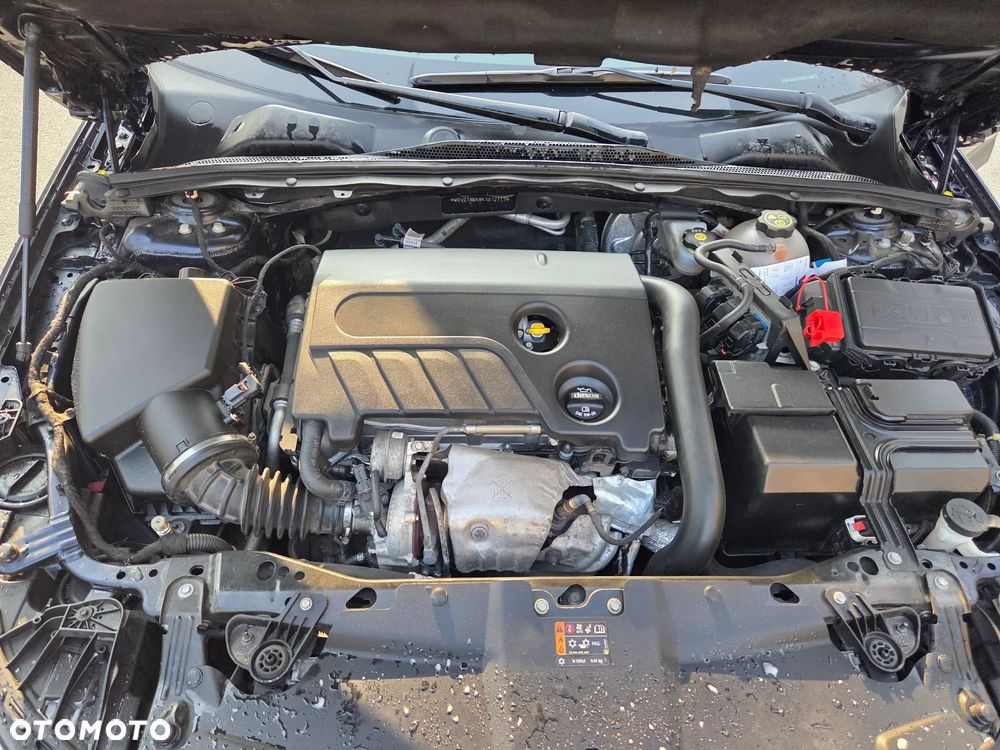 Opel Insignia 1.6 T Innovation S&S - 13