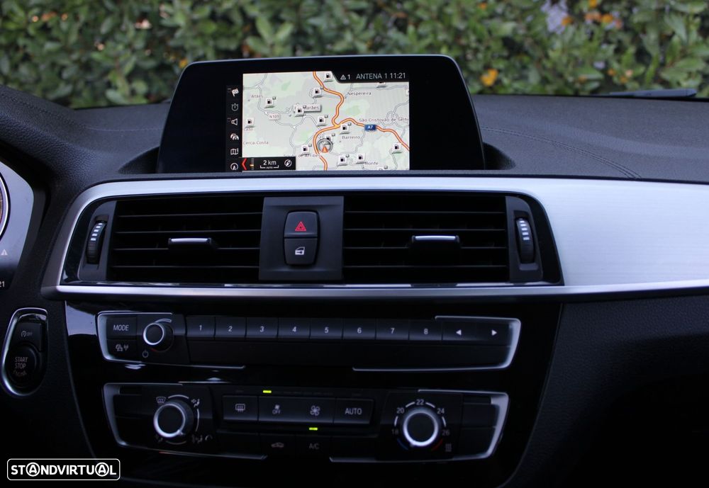 BMW 116 d Line Urban Auto - 35