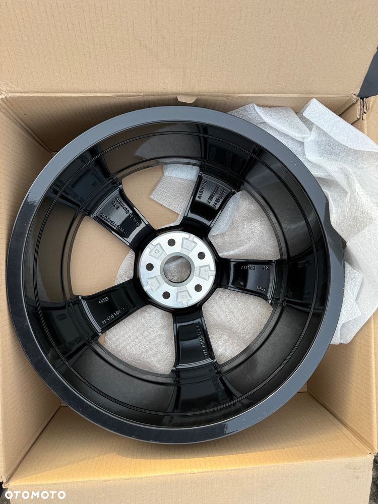 FELGA ALUMINIOWA AUDI Q2 81A SQ2 8,0Jx19 ET45 81A601025M NOWA ORYGINAŁ - 16