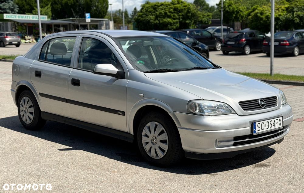 Opel Astra 1.6 16V 100 - 10