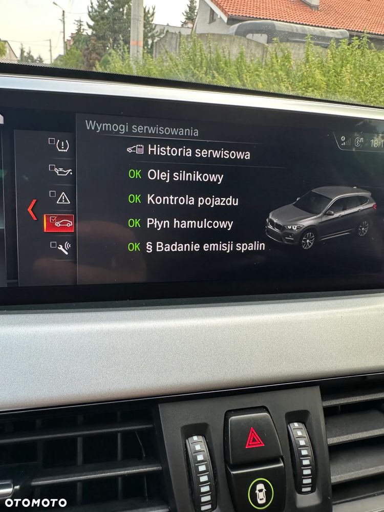 BMW X1 sDrive18i - 26
